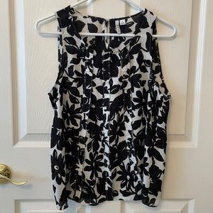 Elle floral tank